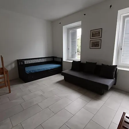 And Claudia Augusta *