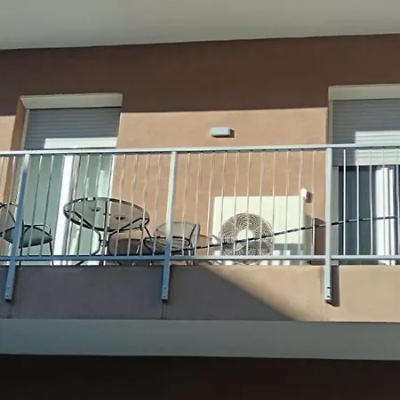 And Claudia Augusta Apartman *