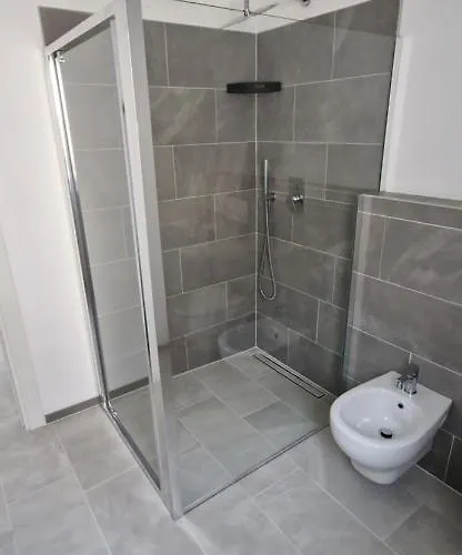 Апартаменты And Claudia Augusta *