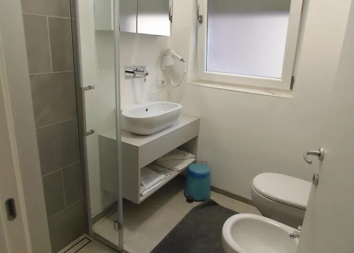 And Claudia Augusta Διαμέρισμα *