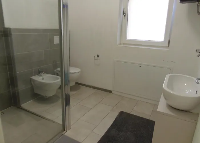 And Claudia Augusta Апартаменты *